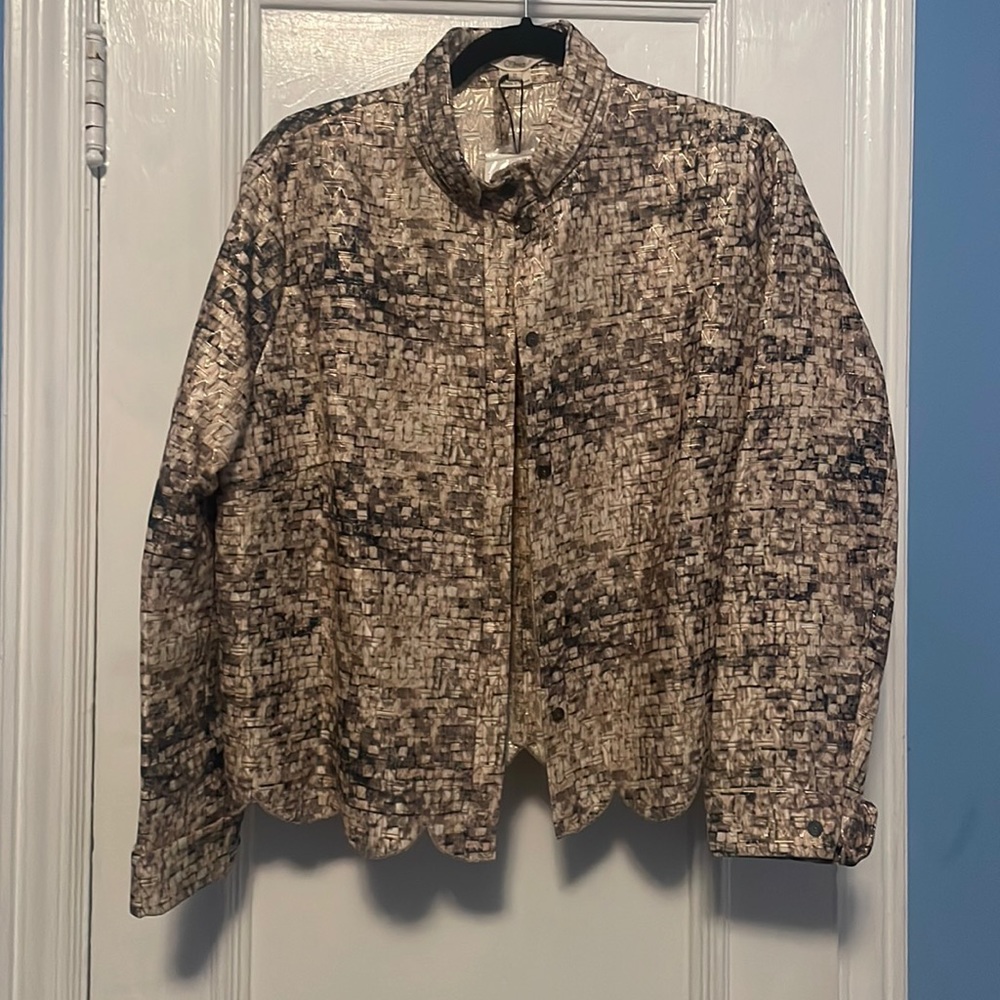 Vintage button down top